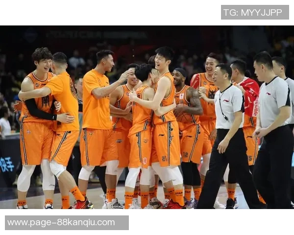 孙悦的篮球传奇之路：从青涩少年到CBA明星的成长历程与心路历程